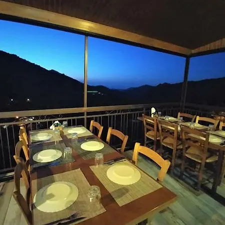 Vendégház Perneia Aszkász