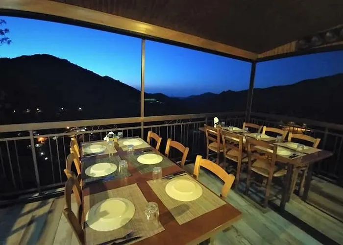 Pensionat Perneia Askas