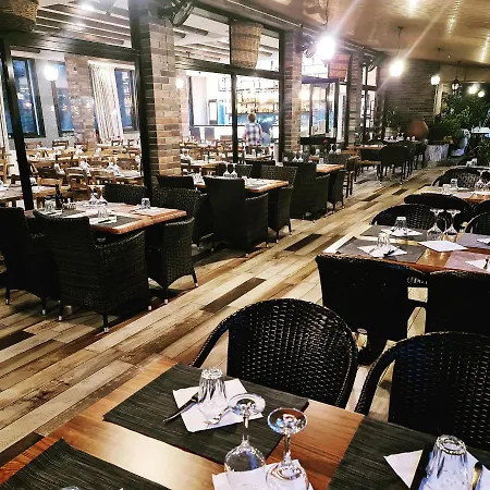 بيت ضيافة Perneia أسكاس