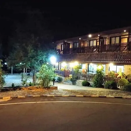 Perneia Guest house 3*