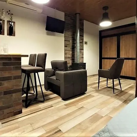 بيت ضيافة Perneia 4*