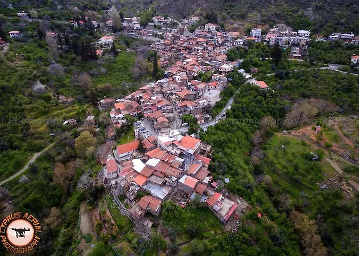 Perneia 4* Ασκάς